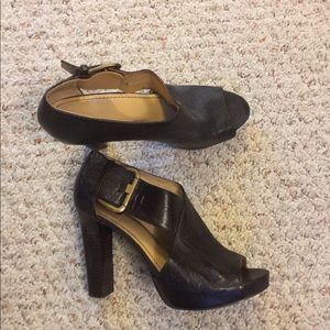 Nine West Dark Brown Leather Sandals